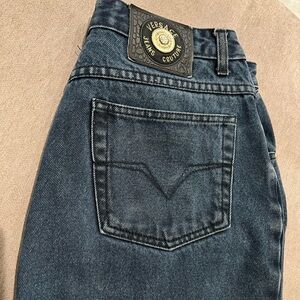 Versace Jeans Couture Blue Denim with Gold Button
100% cotton
31x30 in